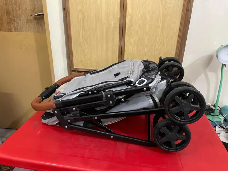 Bello Pet Double Compartment Pram — photo 2