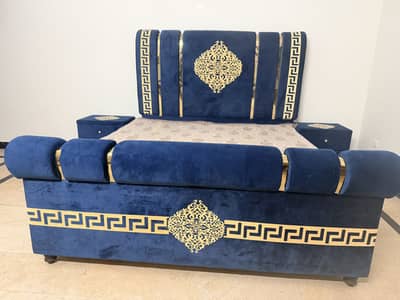 Brand new bed with  diamond supreme foam mattress condition 10/10