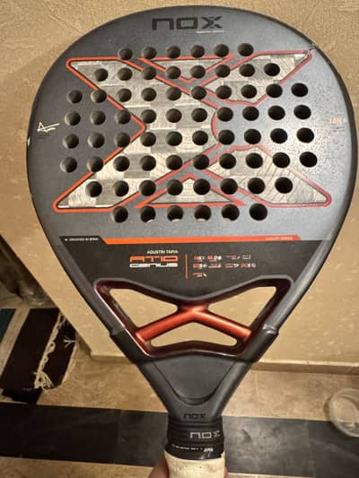 NOX AT10 18k 2025 paddle racket
