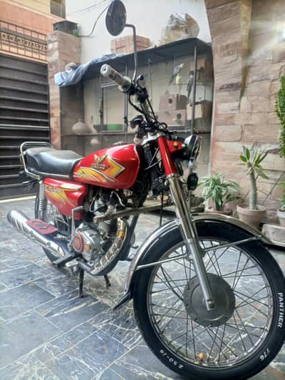 ZXMCO 125 Model 2022 (hayatabad phase 2)