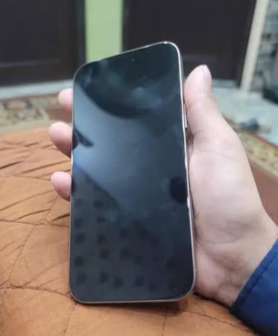 I phone 16 pro mix jv box cebal sat hn 10 by 10 hn  betri 100 hn c128