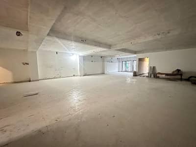 Brand New Commercial Floor Available For Rent