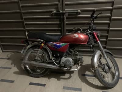 Honda 70 2013 urgent sale