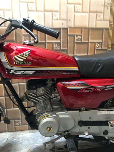 Honda 125 2011 model original geniun