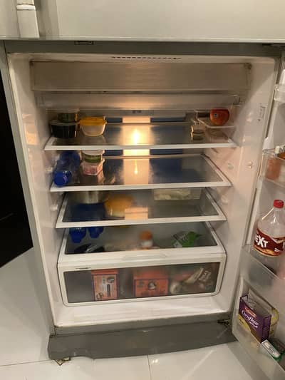 Hitachi NoFrost Fridge 19CF
