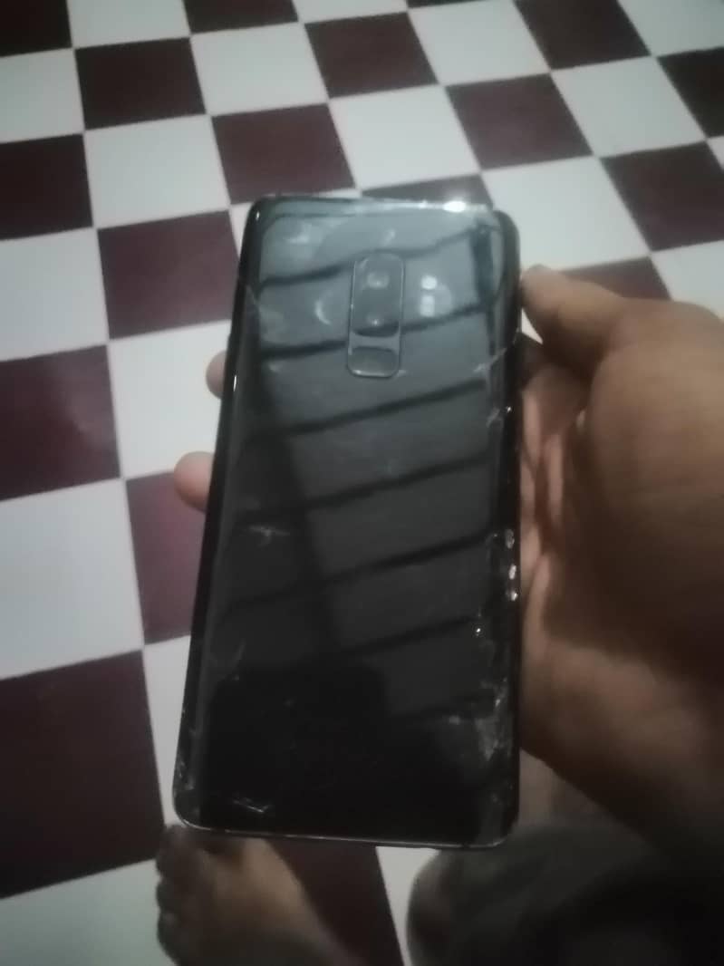 Exchange possible Iphone $ android 12