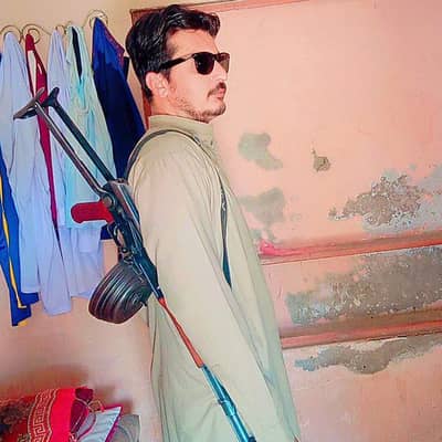 i need personal protection guard personal gunman job