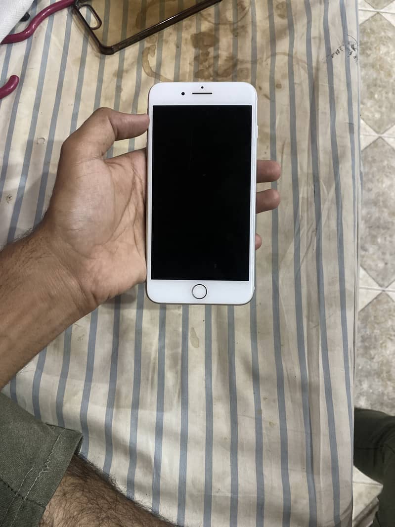 iPhone 8 Plus condition 10/10 1