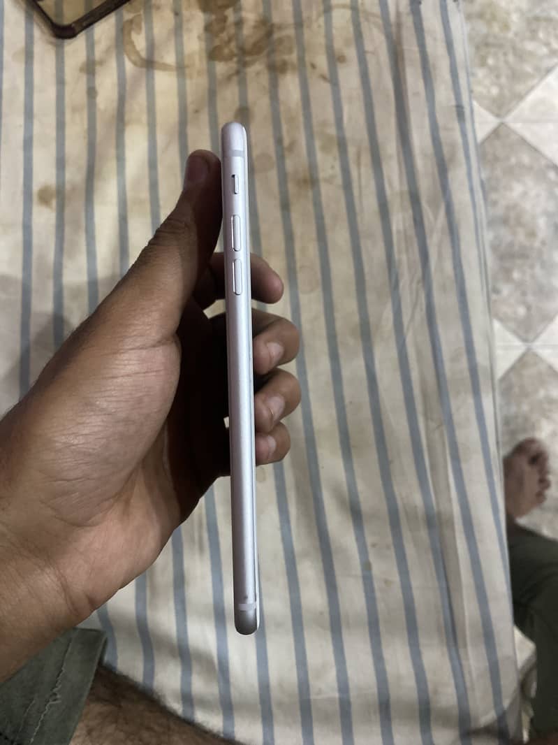 iPhone 8 Plus condition 10/10 3