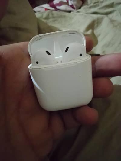 APPLE ORIGINAL AIRPODS