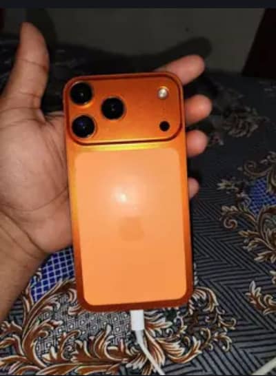 i phone xr converted 17 pro