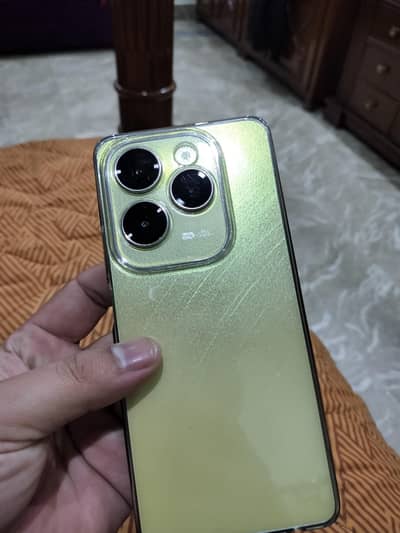 Infinix Hot 40 pro