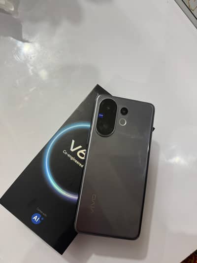 VIVO V60