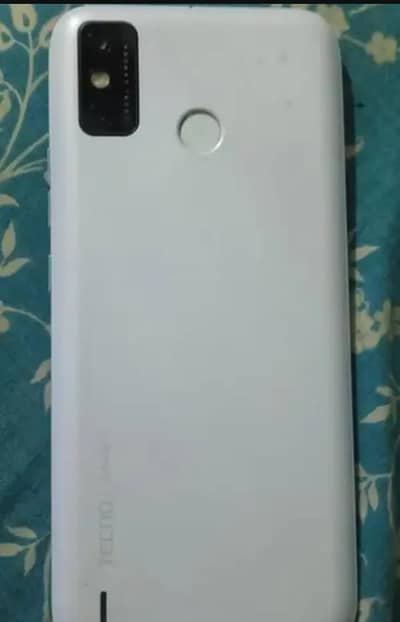 tecno spark 6 go