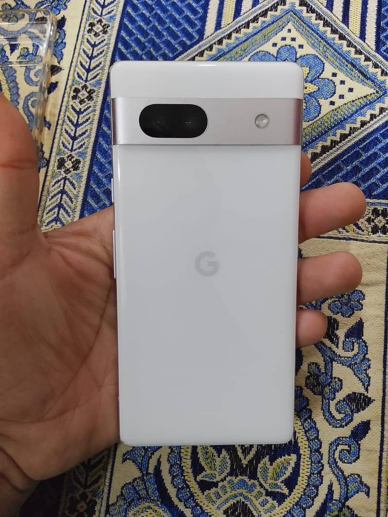 Google pixel 7a 3