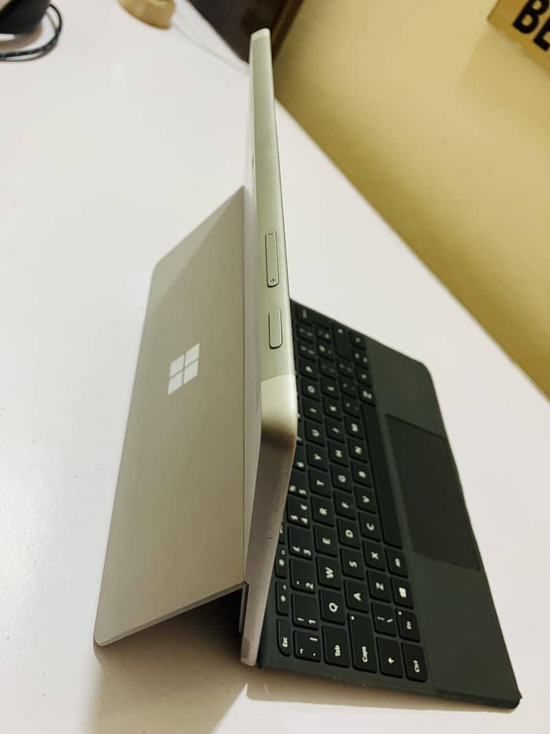 Surface Tablet (8/256) 1