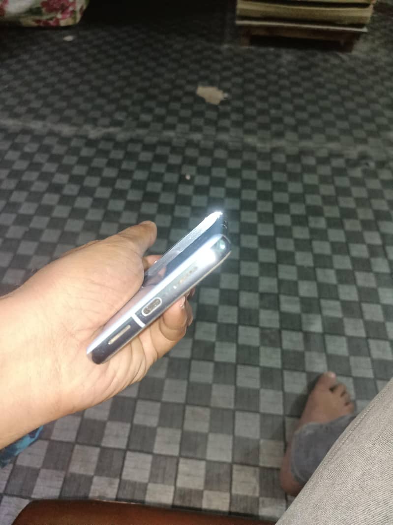 google pixel 8 pro 1