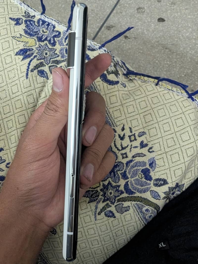 Google Pixel 6 pro 12-256 1