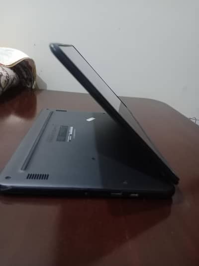Dell 5190 2 in 1 chromebook