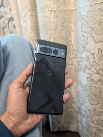 google pixel 7 pro doted