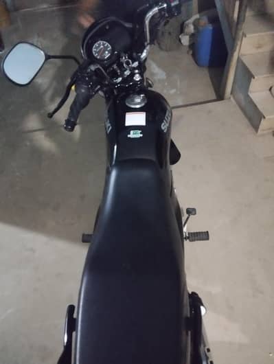 Suzuki 110 blkl new hai