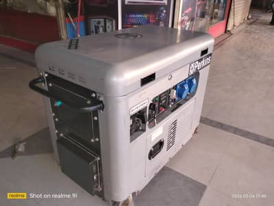 PARKINS 10KVA SOUNDN PROUF 3.5KVA GENUINE SET AVAILABLE.
