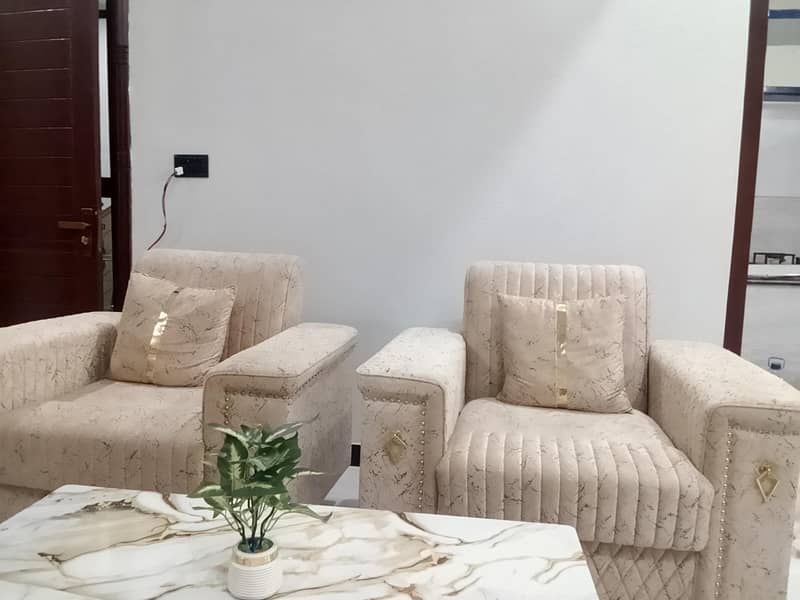 sofa six seater 1