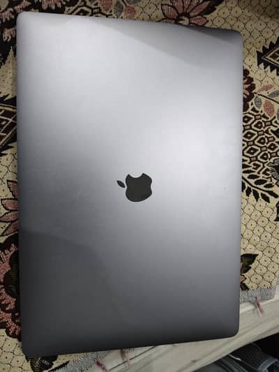 macbook pro 2019