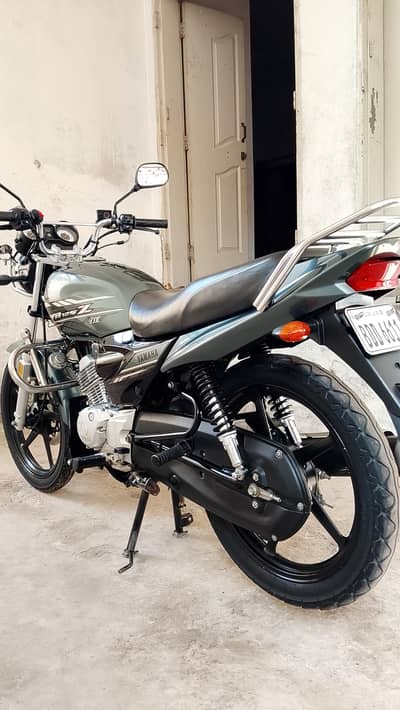 HD light extra horn dry battery new new bike