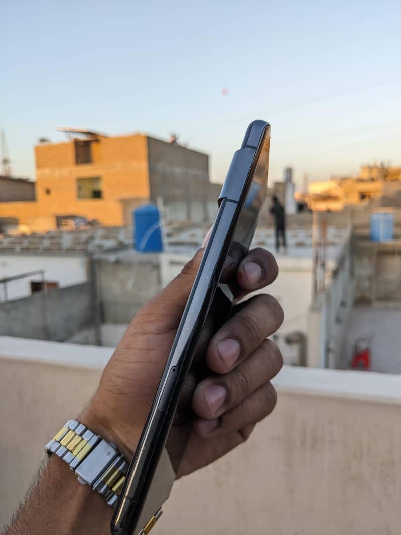 Google pixel 7 pro 2