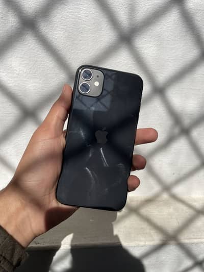 Iphone 11 factory unlock water pack