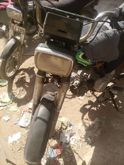 union star 70 bike 2019 One hand use