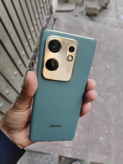 Infinix Zero 30