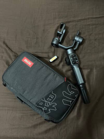 Zhiyun Smooth 5