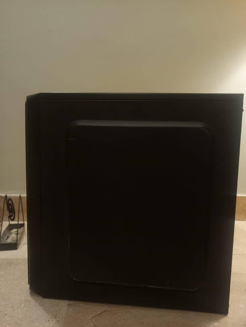 Black PC Case 2