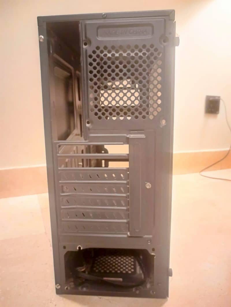 Black PC Case 3