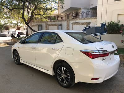 Toyota Altis Grande 2017 new shape scratch less car just buy and drive