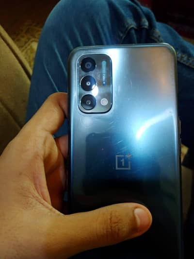 one plus Nord n200 in very very good condition just like new