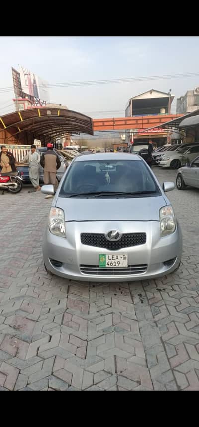 VITZ Model 2005 only 2 pice  taching Garanti