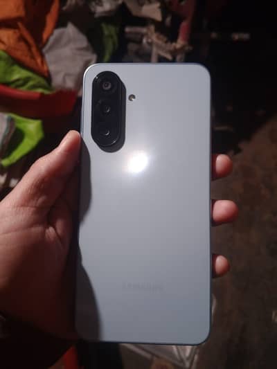 A16 nahi hai A17 hai new model hai