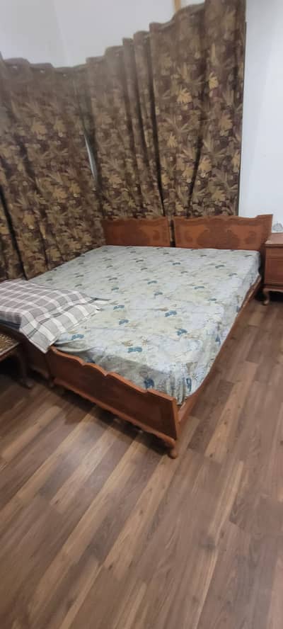 pair Of Single Bed _ 2 Single Bed  With 2 Sidr Table