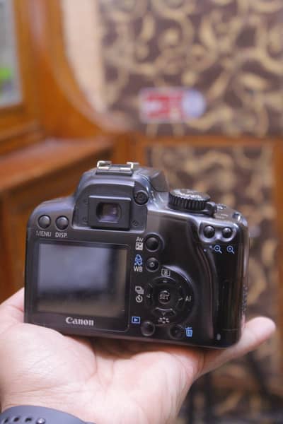 Canon 1000d with 18/55mm lens