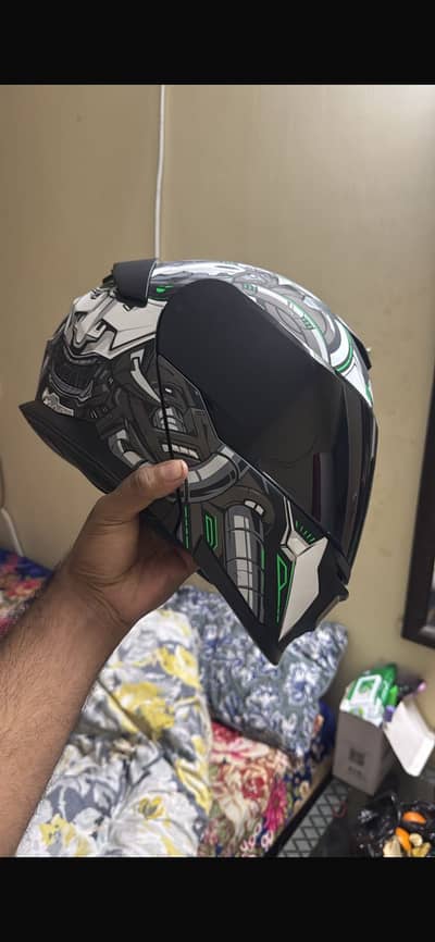 Graphics Helmet 10/10 Condition