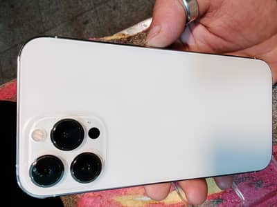 iPhone 13 Pro Max / 128GB / Factory unlock / 85%