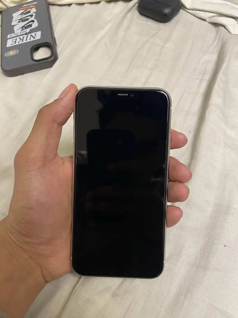 Iphone 11 simple 2