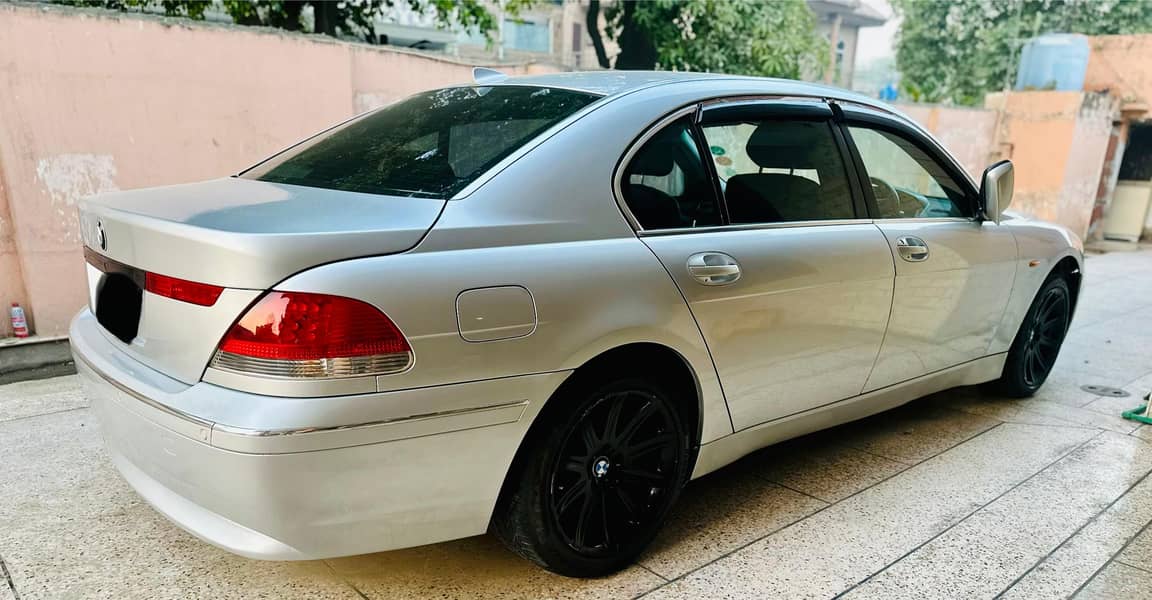 bmw 735LI 4