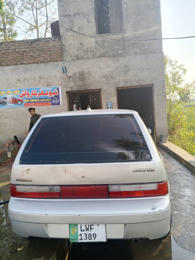 اچھی گڈی اے تے رنگ وی ٹھیک سو انجن نواں کروایا ہے ۔تے ٹائر وی نوے نے 2