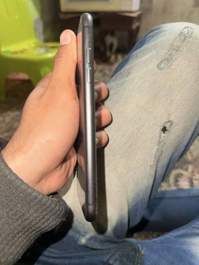 I phone 11 non pta Factoryunlock sim time available