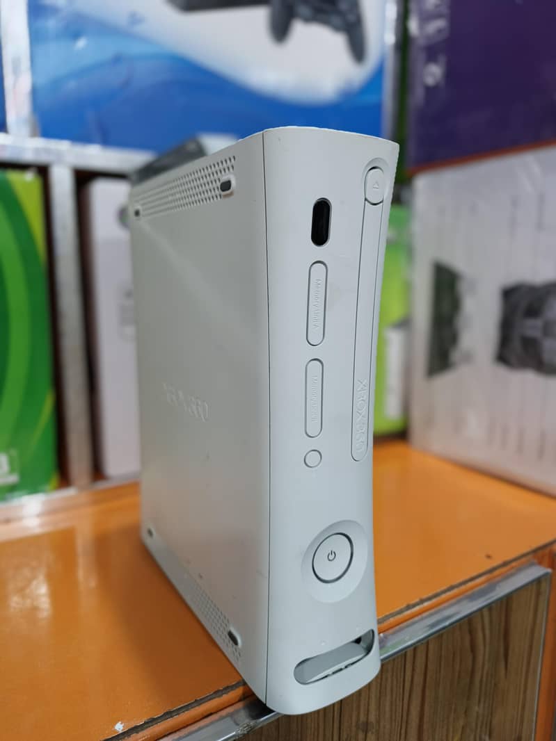 Xbox 360 fat model 3