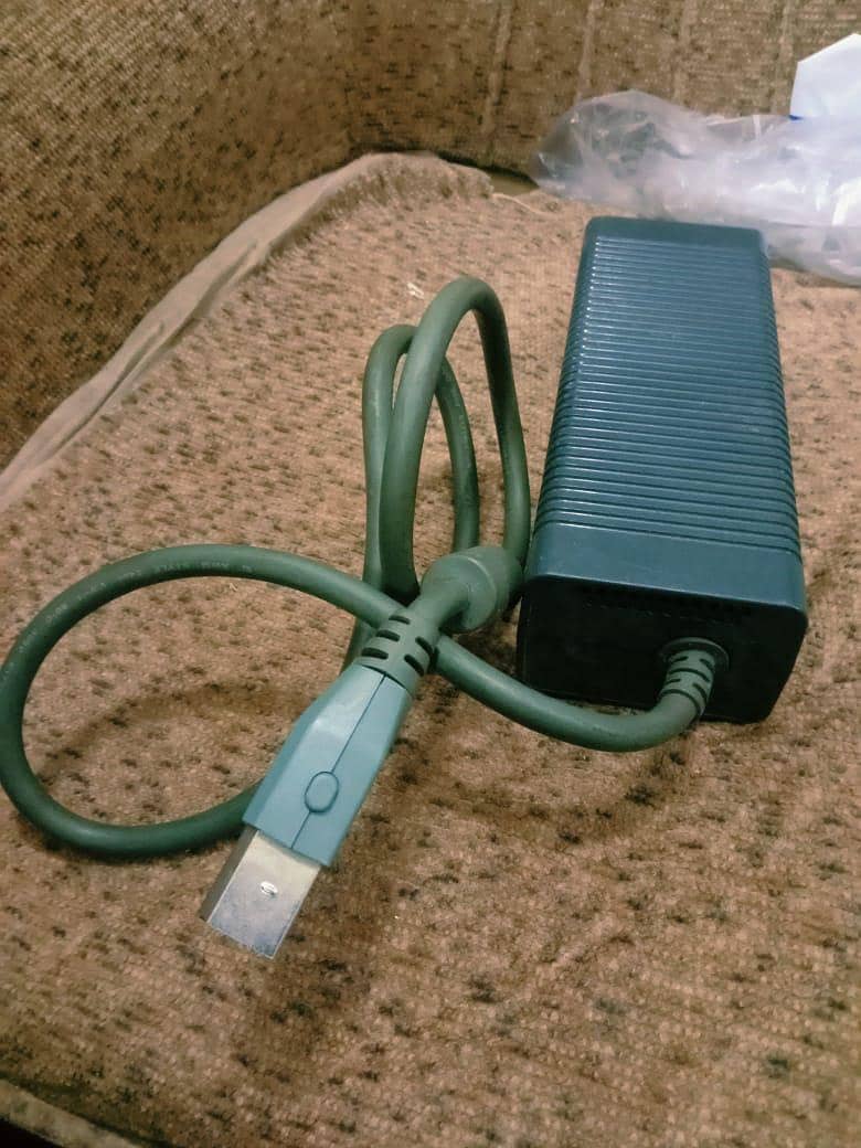 Xbox 360 fat model 7